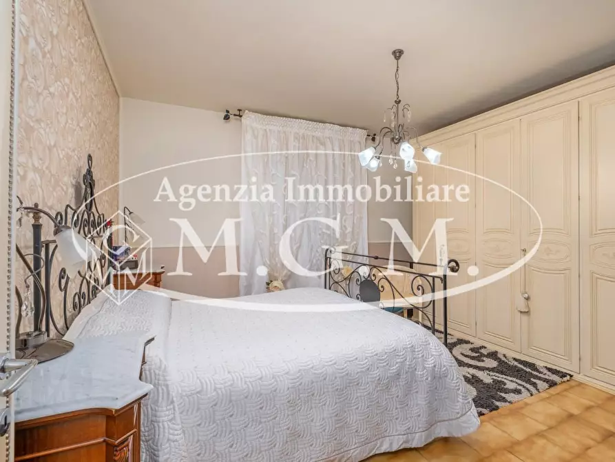 Immagine 16 di Appartamento in vendita  a Calcinaia