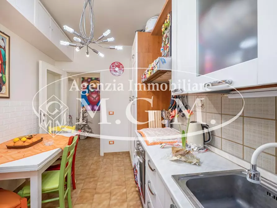 Immagine 11 di Appartamento in vendita  a Calcinaia