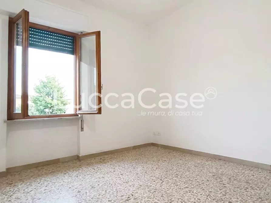 Immagine 3 di Appartamento in affitto  a Lucca