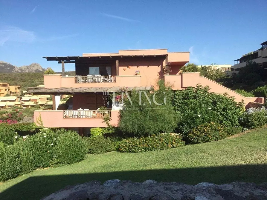 Immagine 16 di Appartamento in vendita  a Olbia