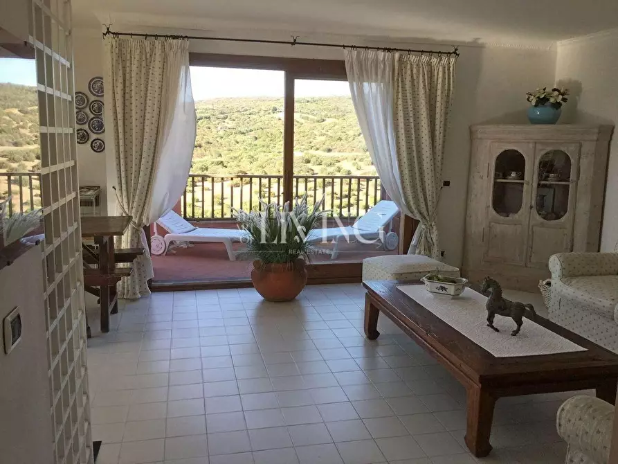 Immagine 4 di Appartamento in vendita  a Olbia