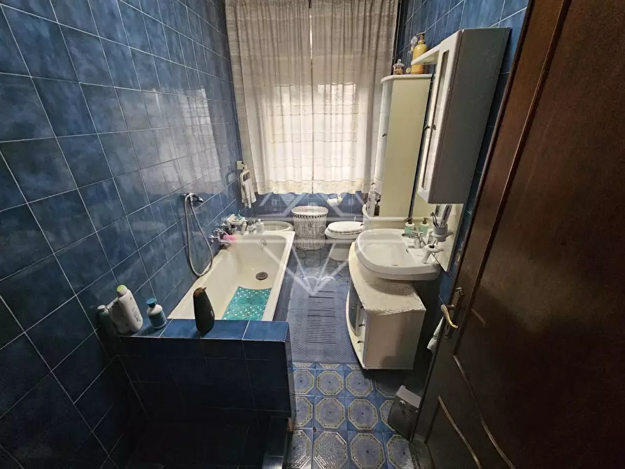 Immagine 13 di Appartamento in vendita  a Massa