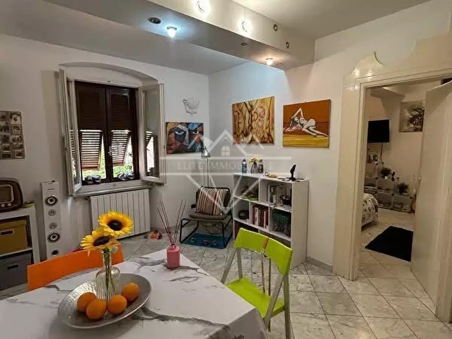 Immagine 1 di Appartamento in affitto  a Carrara