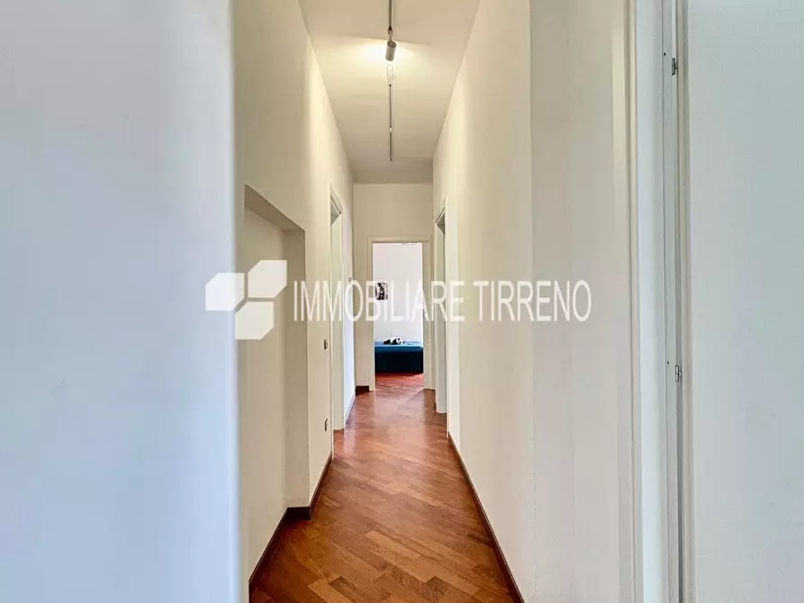 Immagine 6 di Appartamento in vendita  a Massa