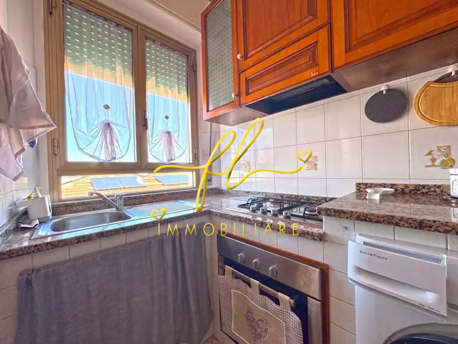 Immagine 7 di Appartamento in vendita  a Cecina