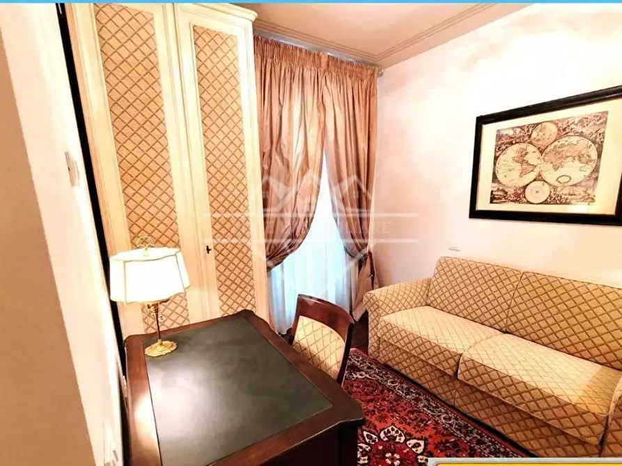 Immagine 12 di Appartamento in vendita  a Massa