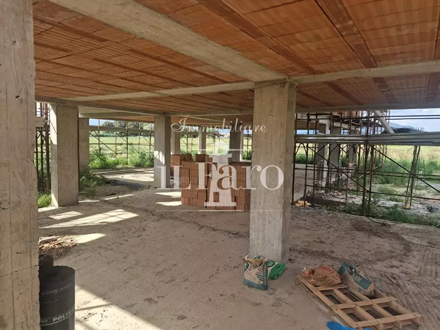 Immagine 9 di Villetta a schiera in vendita  a Campi Bisenzio