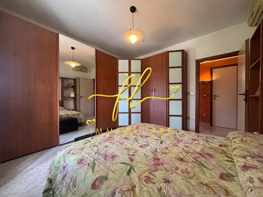 Immagine 14 di Appartamento in vendita  a Livorno