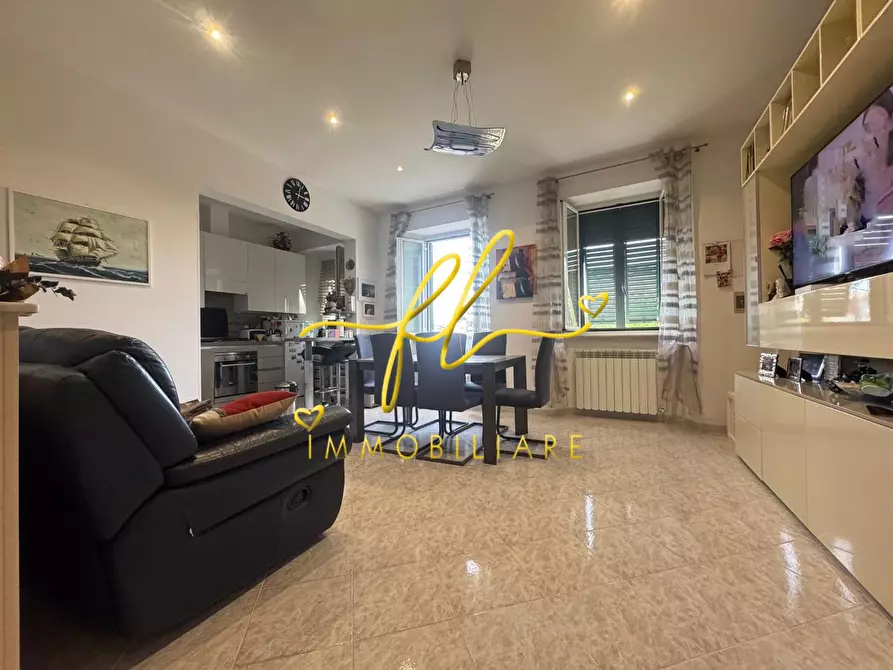 Immagine 1 di Appartamento in vendita  a Livorno