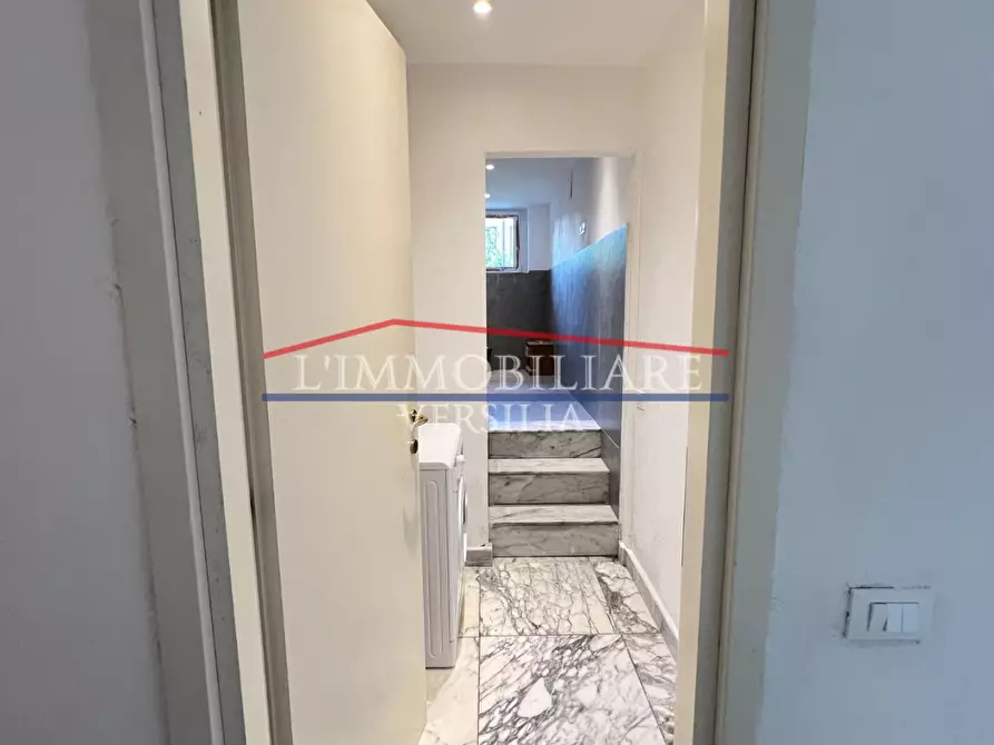 Immagine 13 di Appartamento in vendita  a Carrara