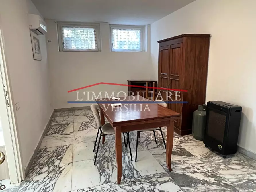 Immagine 5 di Appartamento in vendita  a Carrara