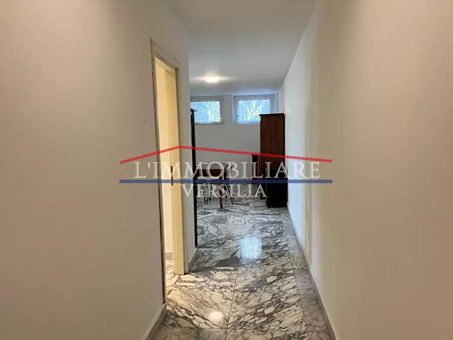 Immagine 19 di Appartamento in vendita  a Carrara