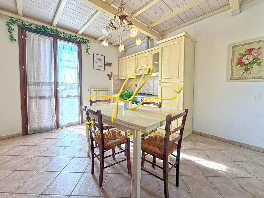 Immagine 3 di Appartamento in vendita  a Guardistallo