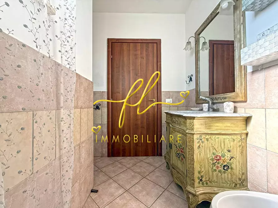 Immagine 16 di Appartamento in vendita  a Guardistallo