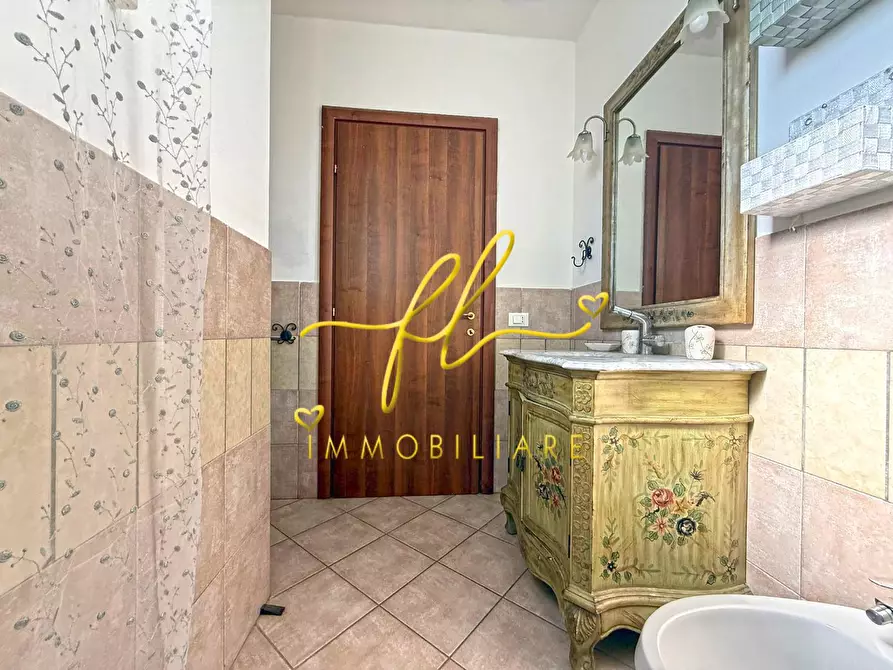 Immagine 17 di Appartamento in vendita  a Guardistallo