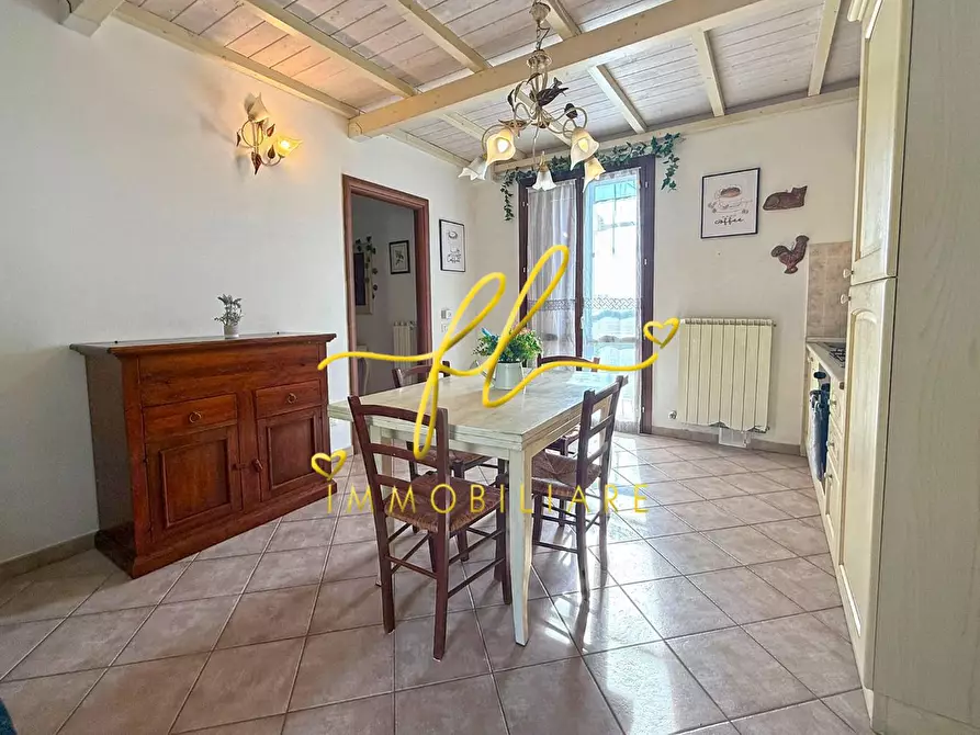 Immagine 8 di Appartamento in vendita  a Guardistallo