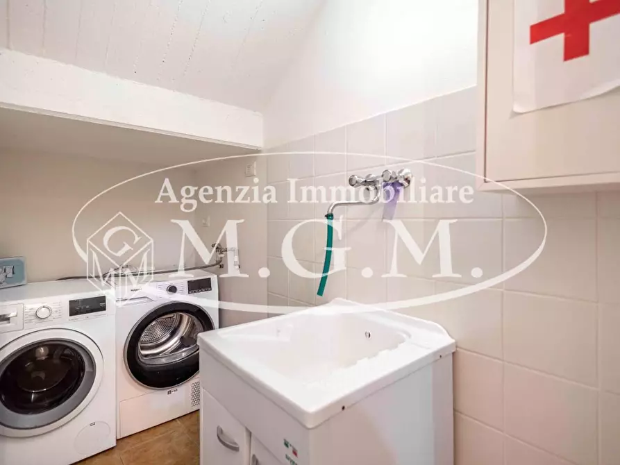 Immagine 29 di Villetta a schiera in vendita  a Santa Maria A Monte