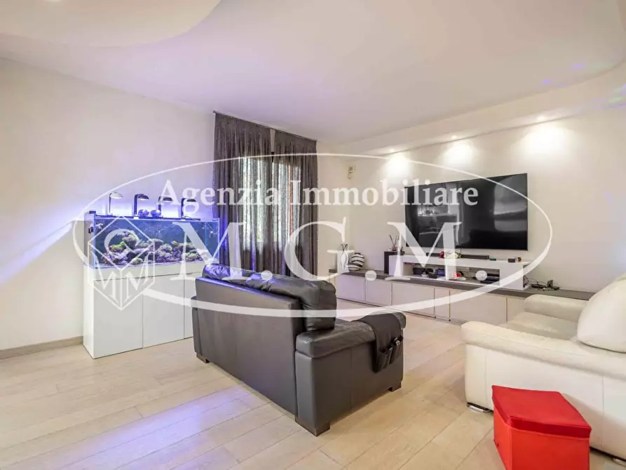 Immagine 11 di Villetta a schiera in vendita  a Santa Maria A Monte