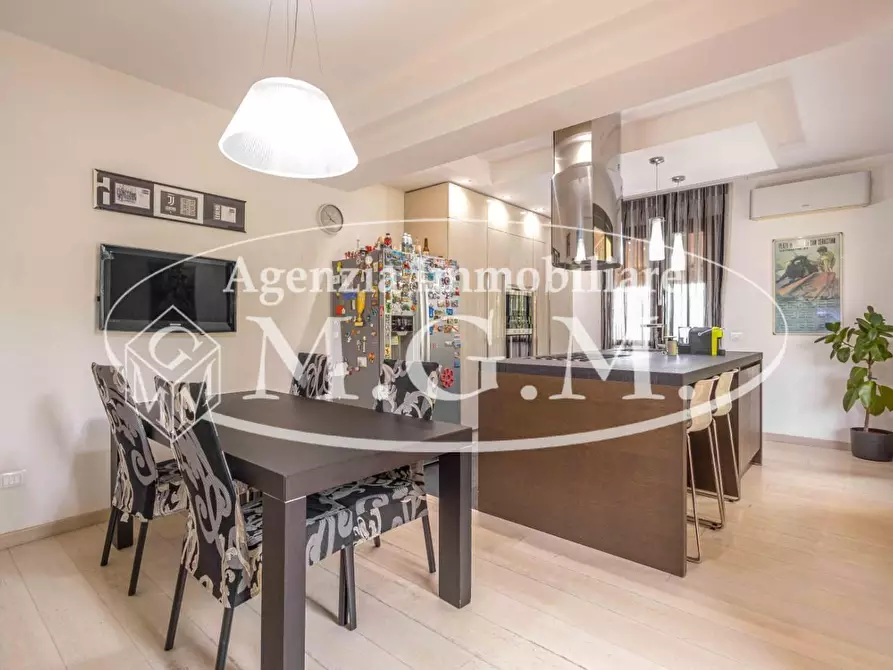 Immagine 15 di Villetta a schiera in vendita  a Santa Maria A Monte