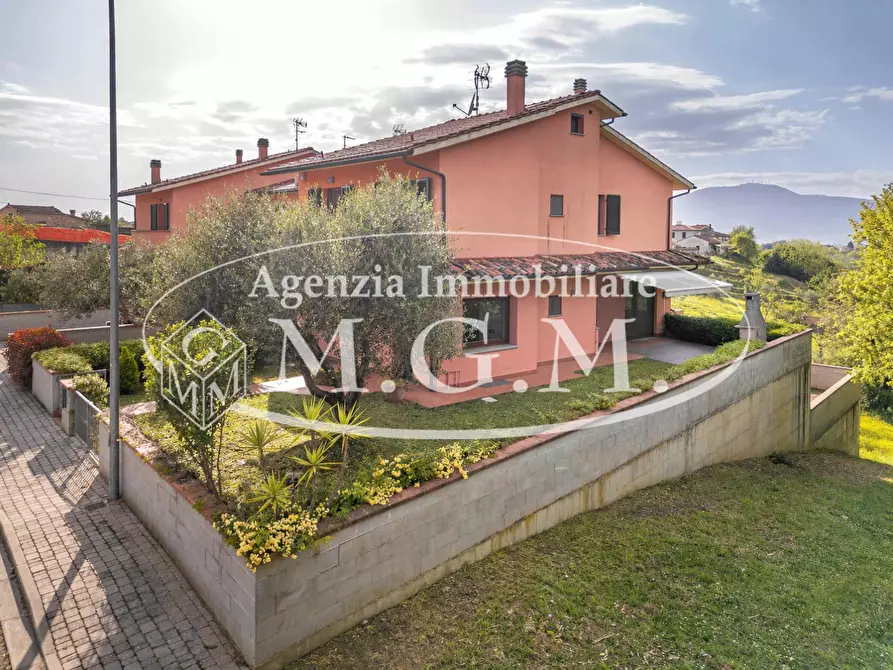 Immagine 2 di Villetta a schiera in vendita  a Santa Maria A Monte