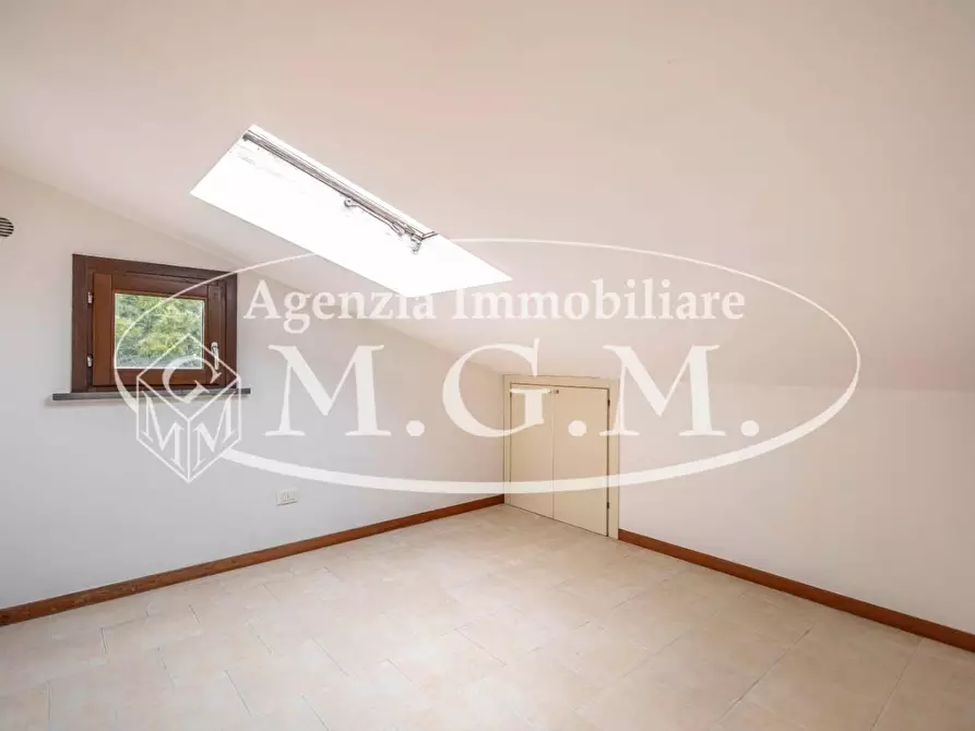 Immagine 24 di Villetta a schiera in vendita  a Santa Maria A Monte