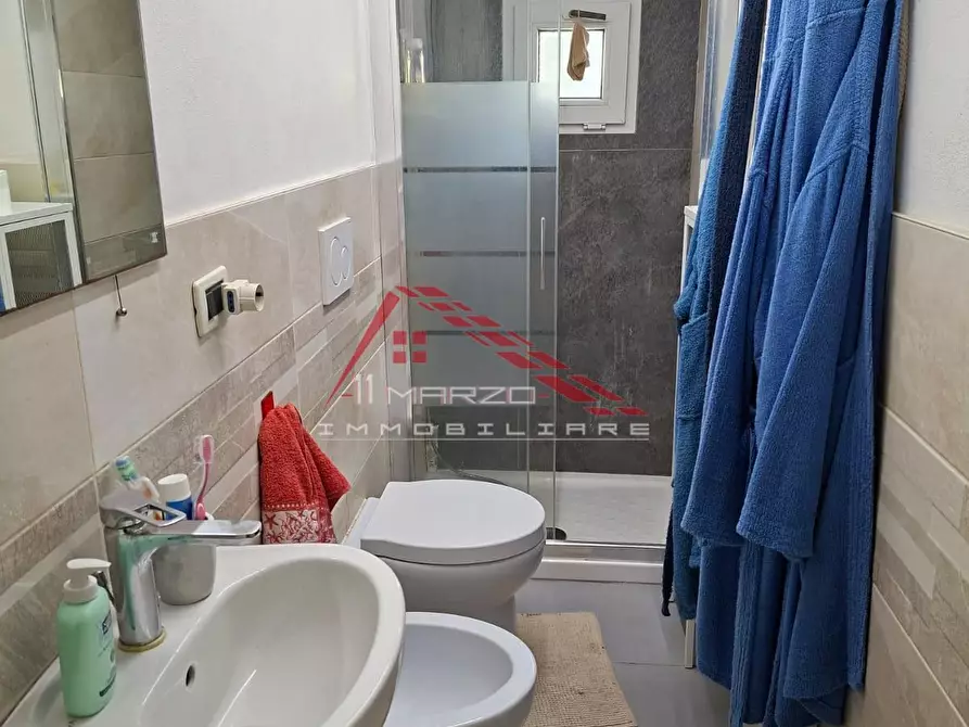 Immagine 8 di Appartamento in vendita  a Cascina