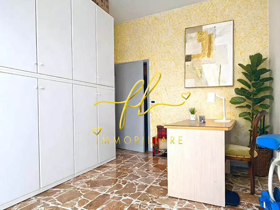 Immagine 11 di Appartamento in vendita  a Pomarance