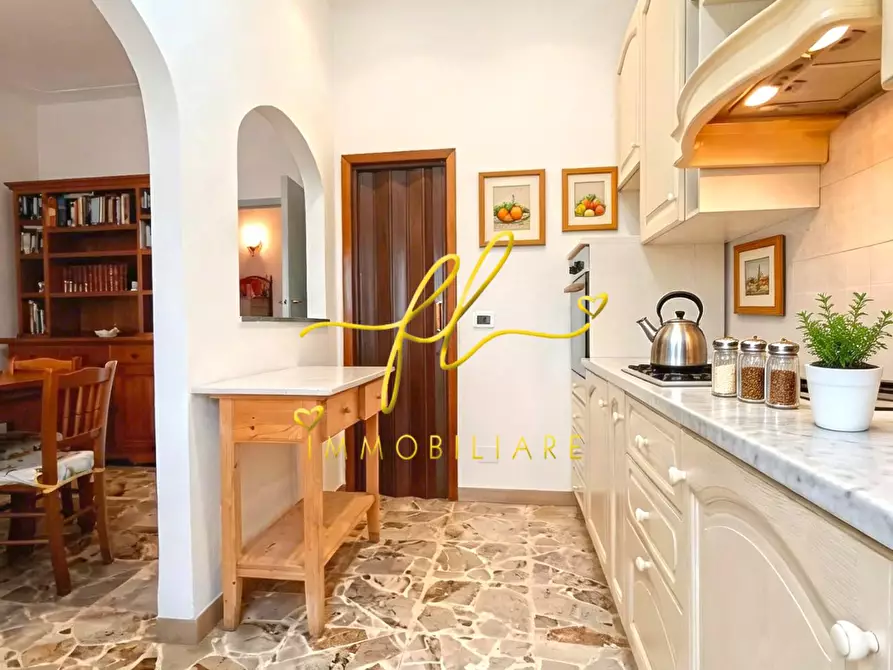 Immagine 6 di Appartamento in vendita  a Pomarance