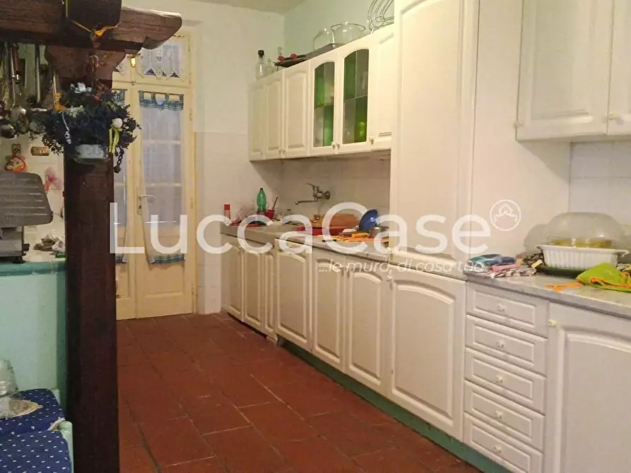 Immagine 3 di Villa in vendita  a Rosignano Marittimo