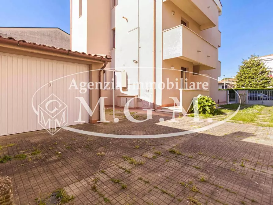 Immagine 6 di Appartamento in vendita  a Pontedera