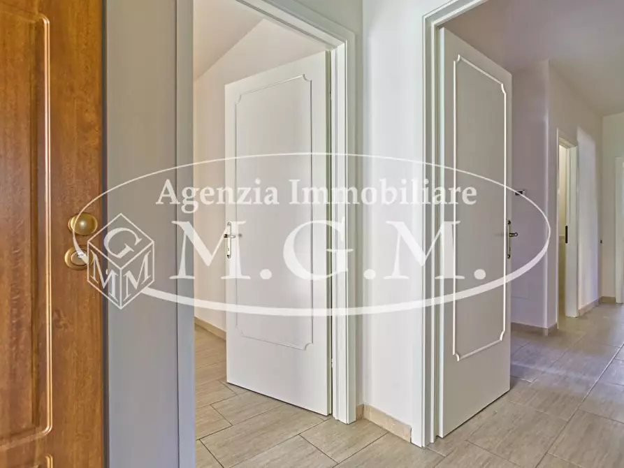 Immagine 12 di Appartamento in vendita  a Pontedera