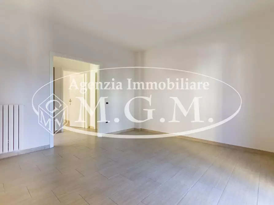 Immagine 13 di Appartamento in vendita  a Pontedera