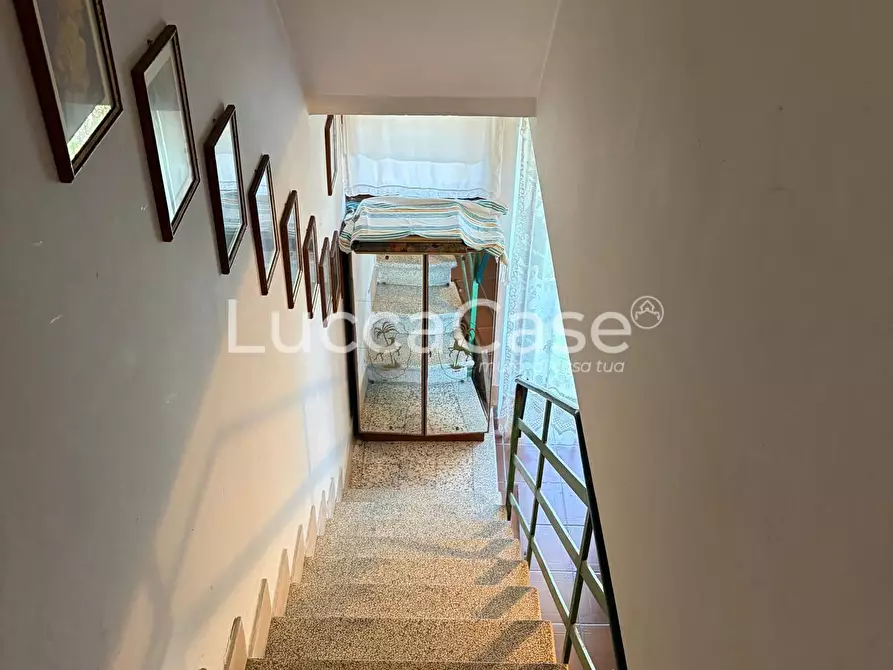 Immagine 22 di Villa in vendita  a Capannori