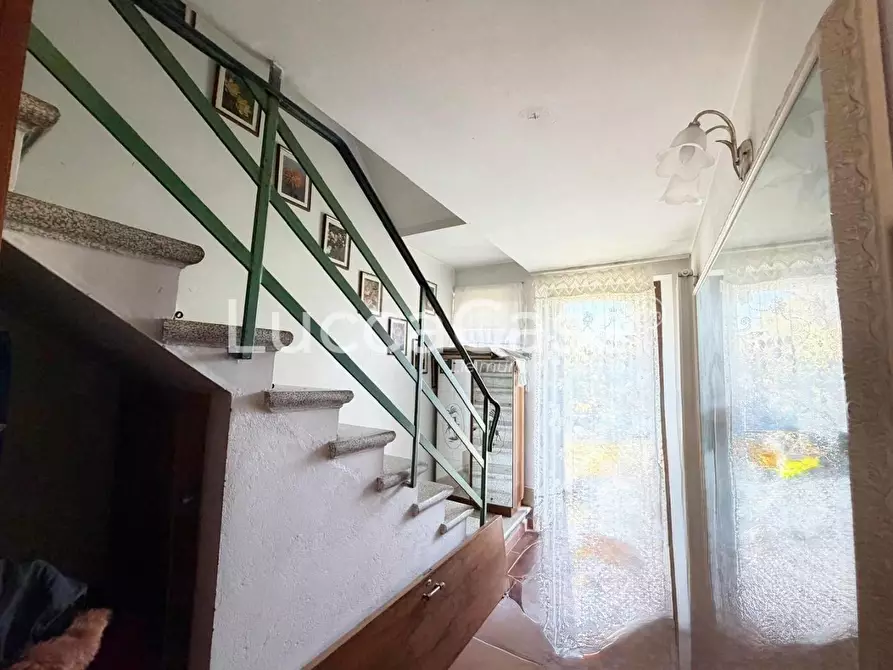 Immagine 24 di Villa in vendita  a Capannori