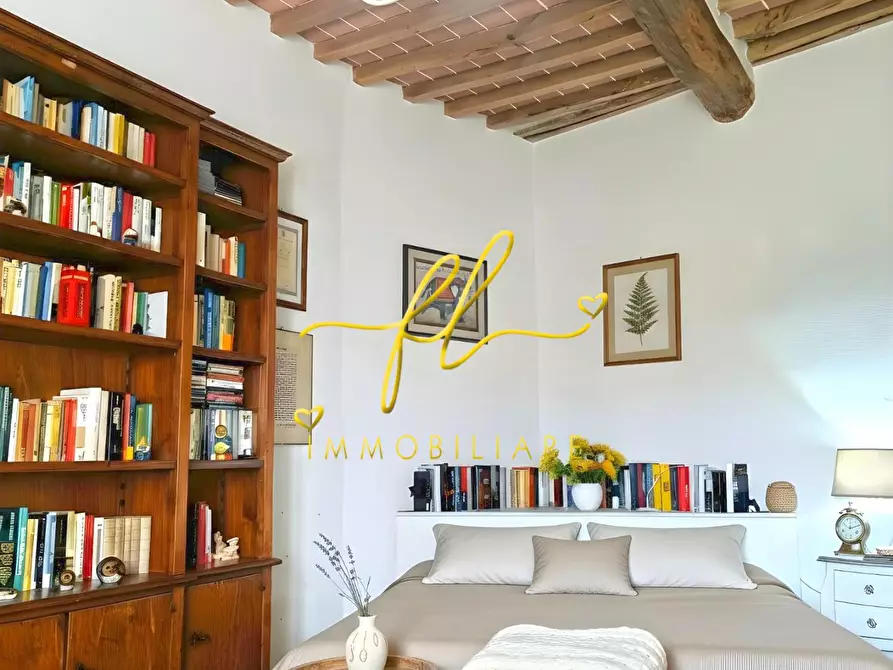 Immagine 13 di Appartamento in vendita  a Pomarance