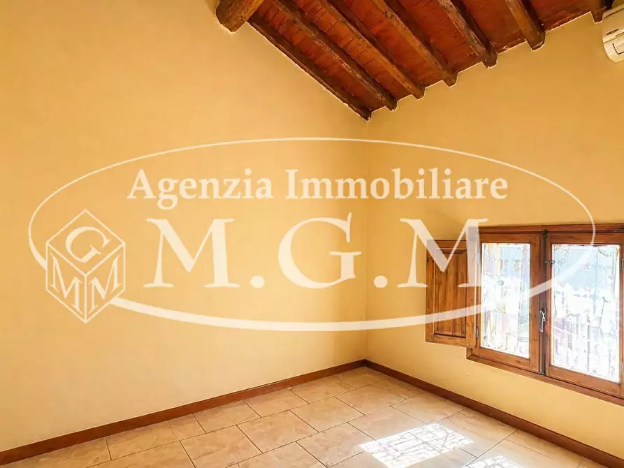 Immagine 12 di Appartamento in vendita  a Montopoli In Val D'arno