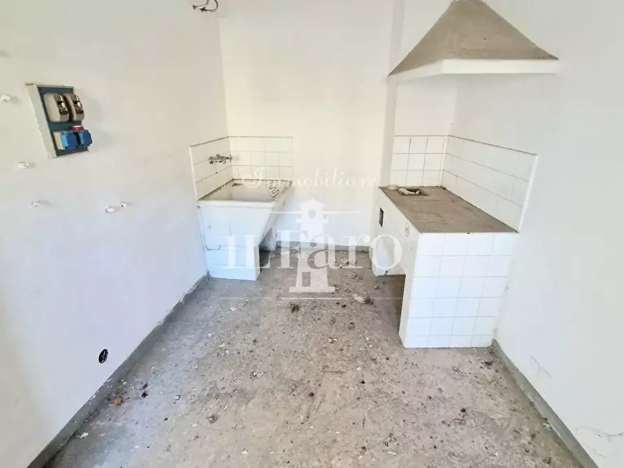 Immagine 11 di Appartamento in vendita  a Signa
