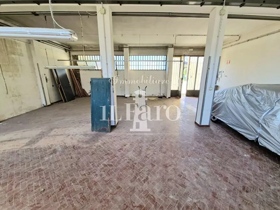 Immagine 2 di Appartamento in vendita  a Signa