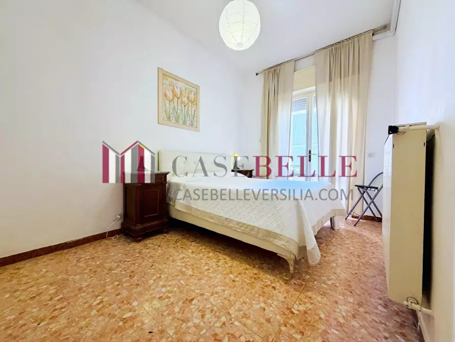 Immagine 13 di Appartamento in vendita  a Camaiore