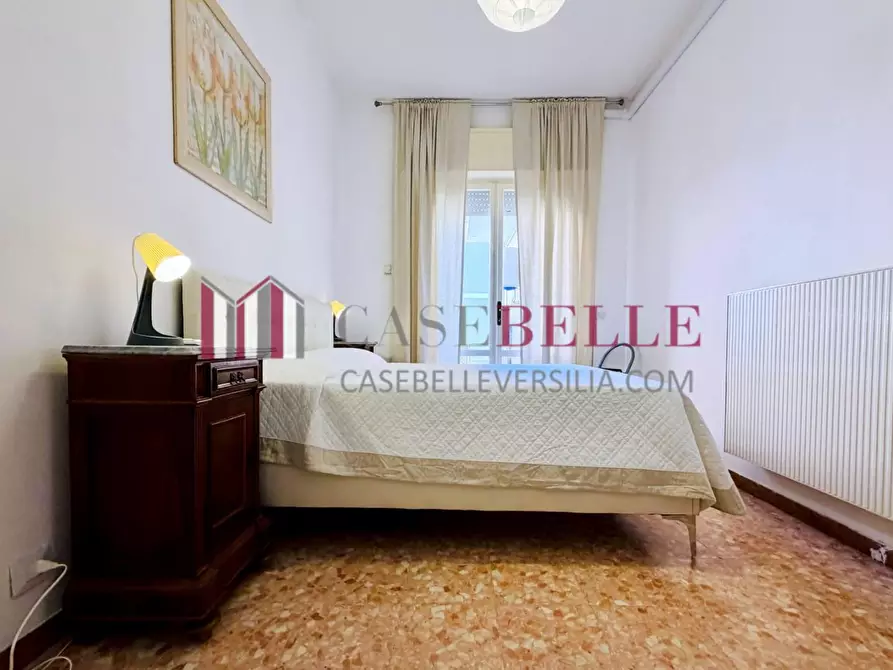 Immagine 14 di Appartamento in vendita  a Camaiore