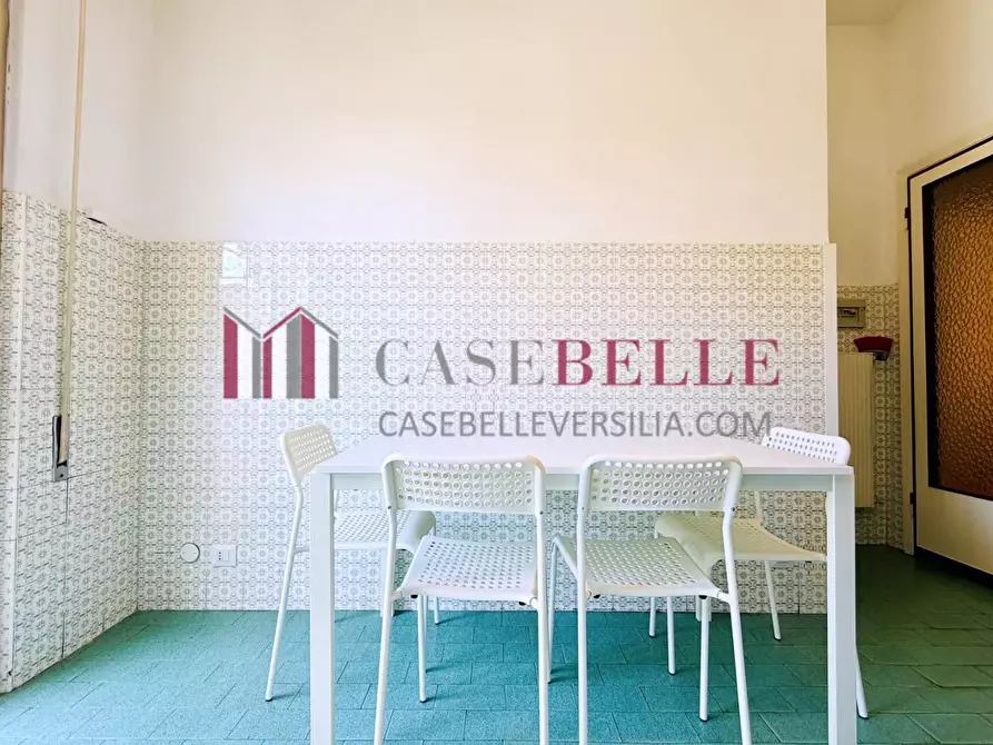 Immagine 9 di Appartamento in vendita  a Camaiore