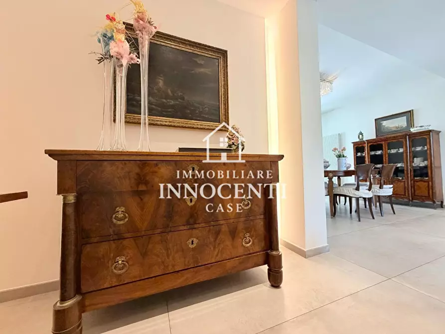 Immagine 10 di Appartamento in vendita  a Massa