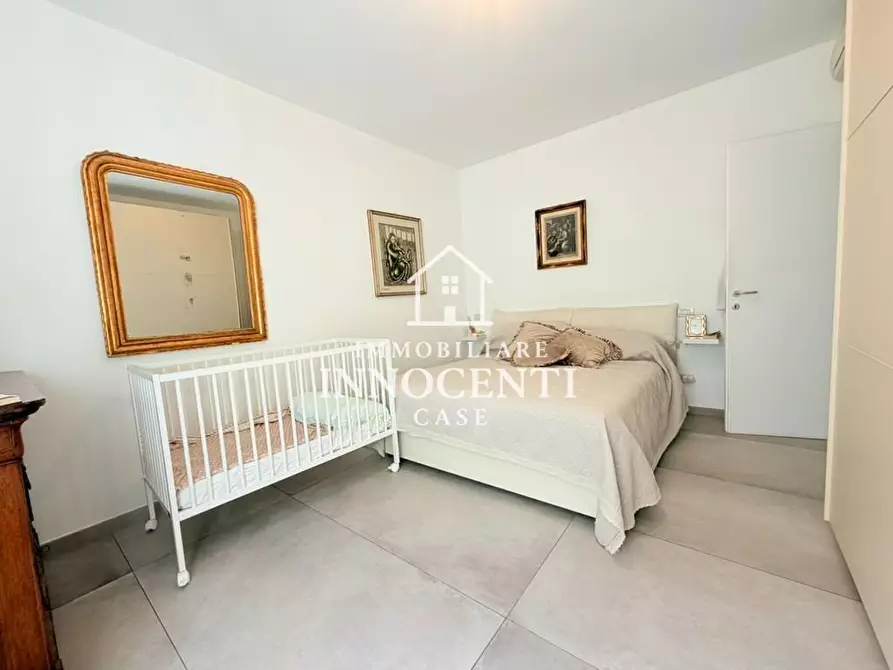 Immagine 13 di Appartamento in vendita  a Massa
