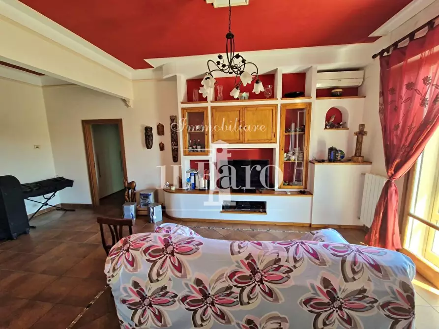 Immagine 4 di Appartamento in vendita  a Campi Bisenzio