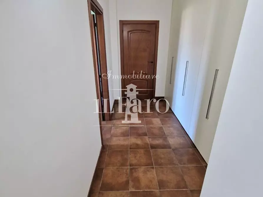 Immagine 12 di Appartamento in vendita  a Campi Bisenzio