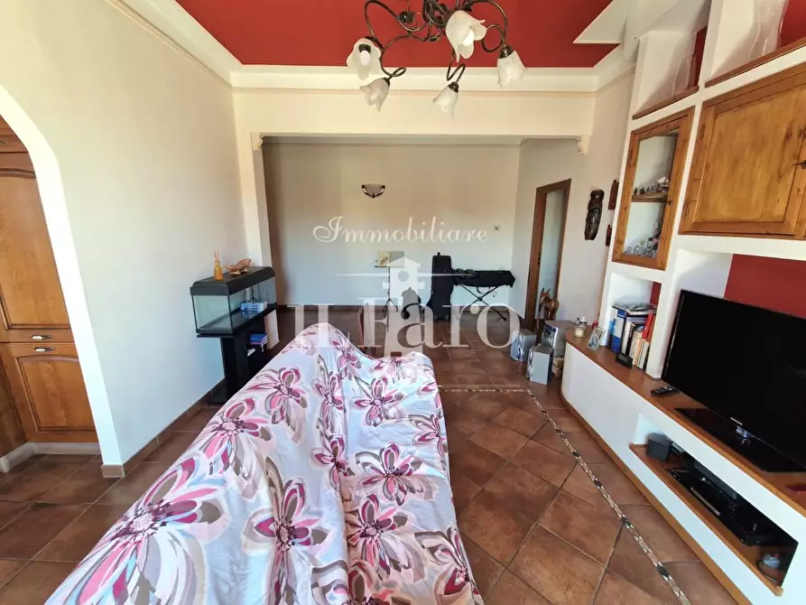 Immagine 3 di Appartamento in vendita  a Campi Bisenzio