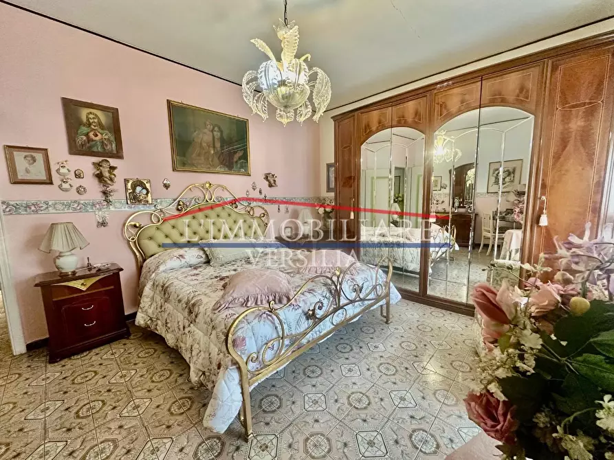 Immagine 18 di Casa semindipendente in vendita  a Massa