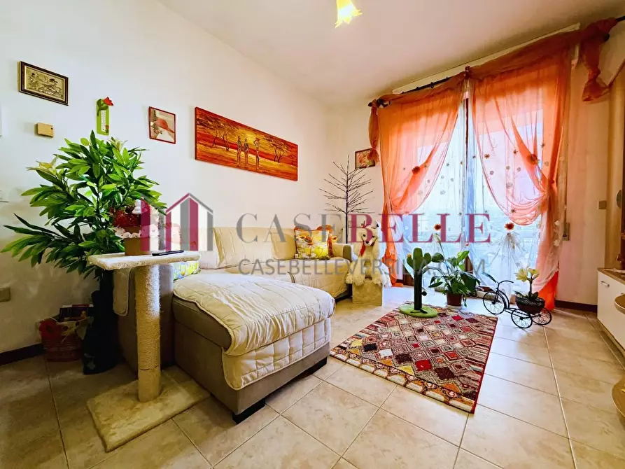 Immagine 1 di Appartamento in vendita  a Viareggio