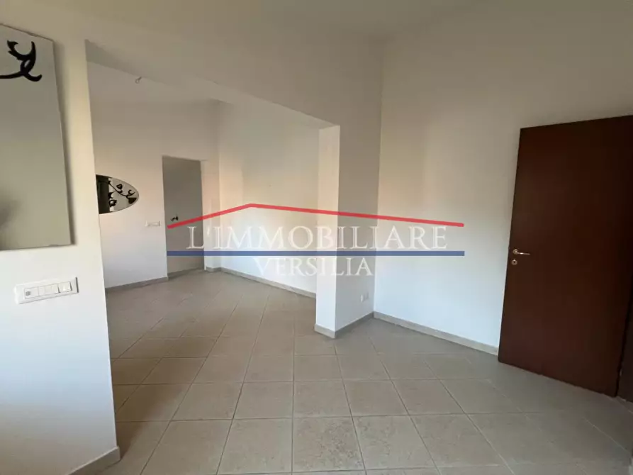 Immagine 12 di Appartamento in vendita  a Massa