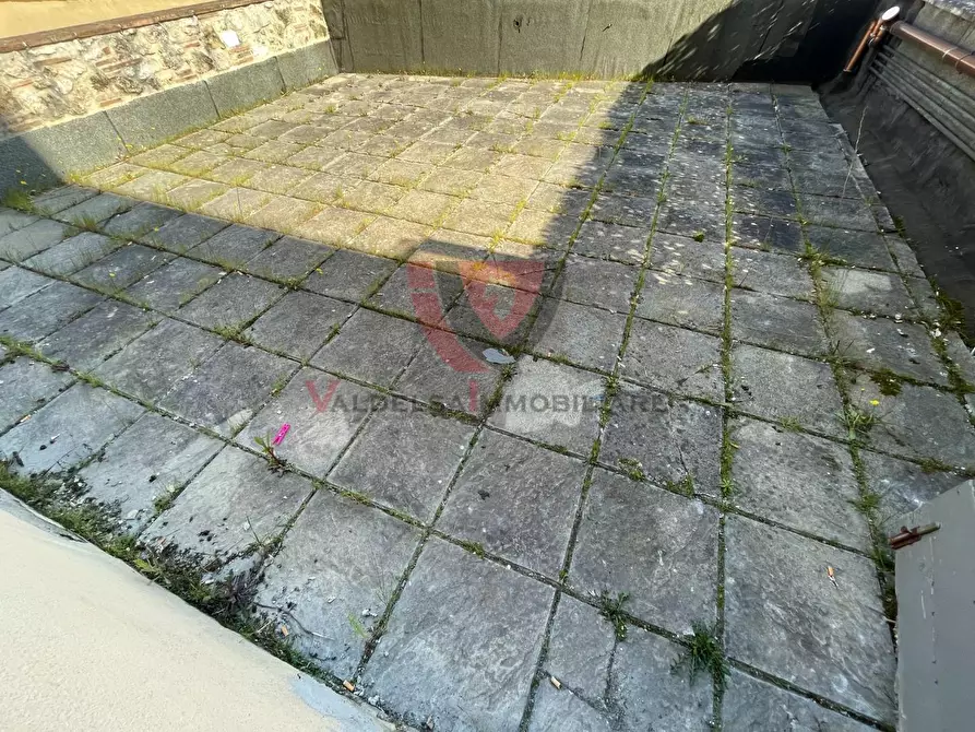 Immagine 21 di Appartamento in vendita  a Colle Di Val D'elsa